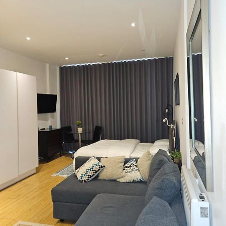 Classic Studio For 4 In Piccadilly Soho Central London Vr3 Esterno foto